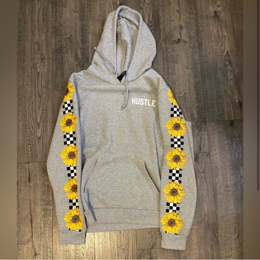 women’s rue 21 hoodie